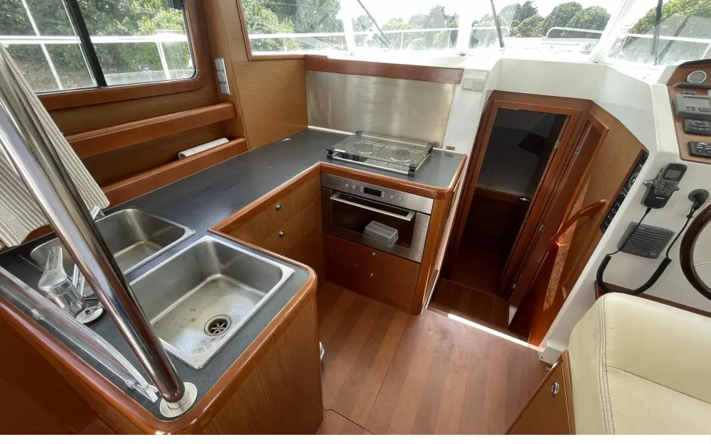 slider 15 Beneteau Swift Trawler 34