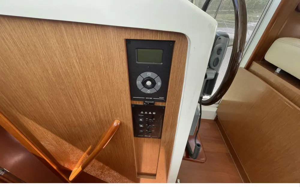 slider 16 Beneteau Swift Trawler 34