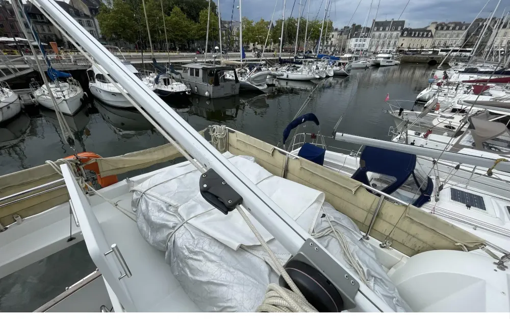 slider 7 Beneteau Swift Trawler 34