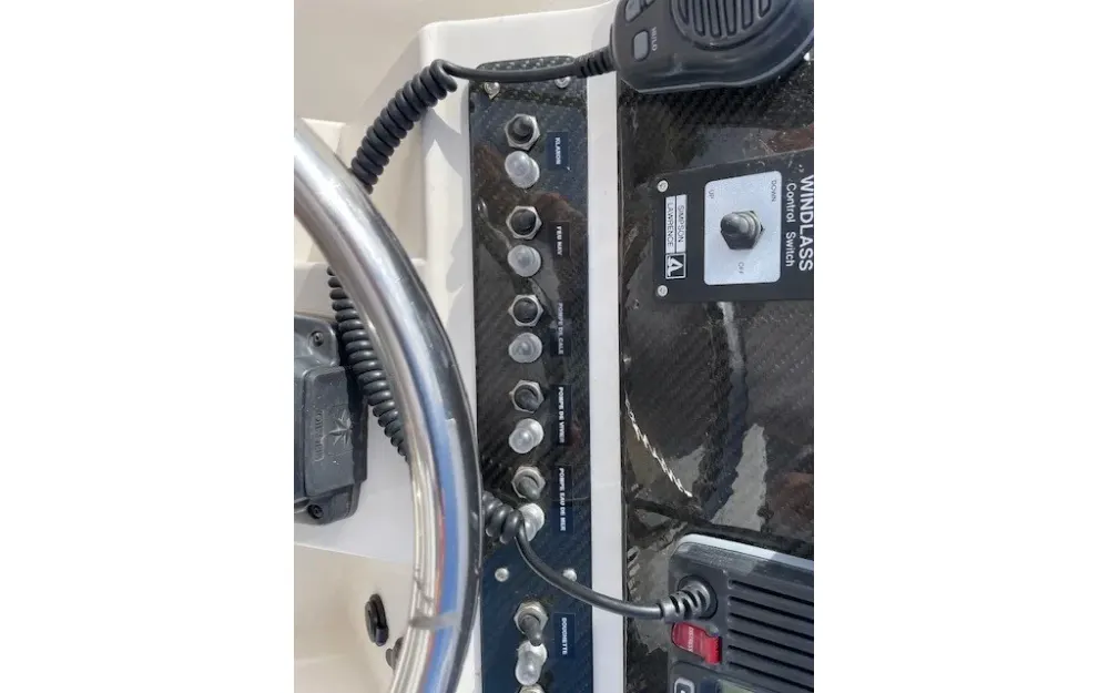slider 19 Wellcraft Fisherman 232