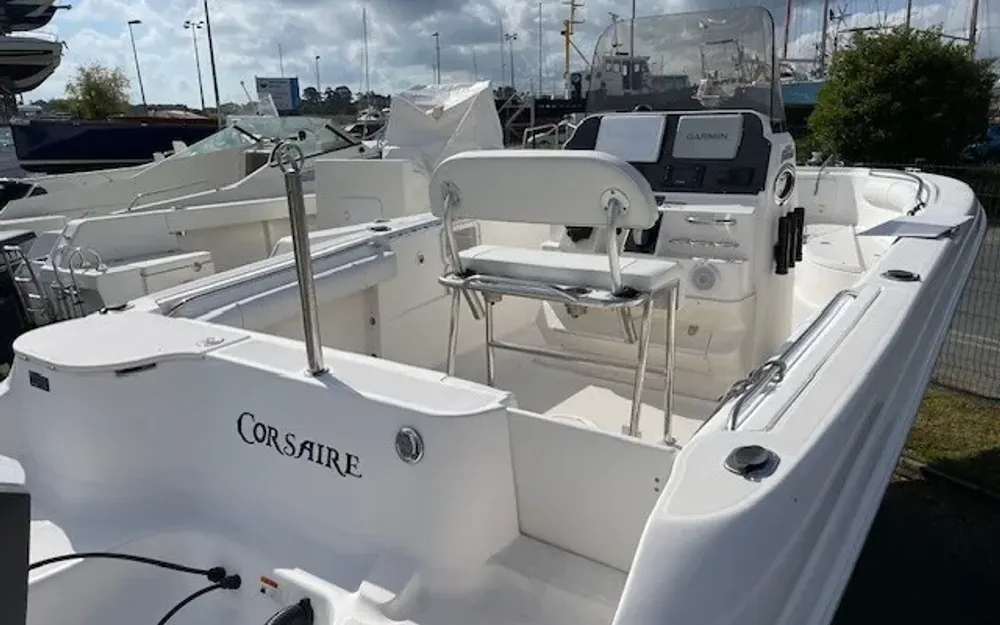 slider 2 Wellcraft Fisherman 232