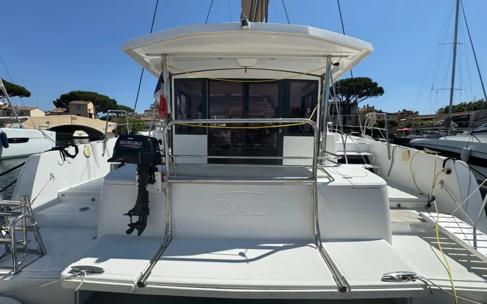slider 3 Bali Catamarans Bali 4.1