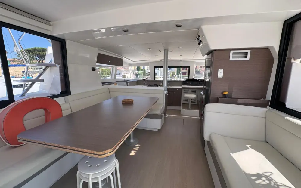 slider 7 Bali Catamarans Bali 4.1