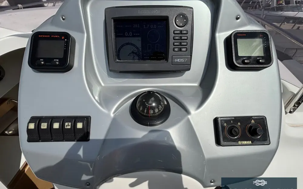 slider 15 Beneteau Flyer 750 Sun Deck