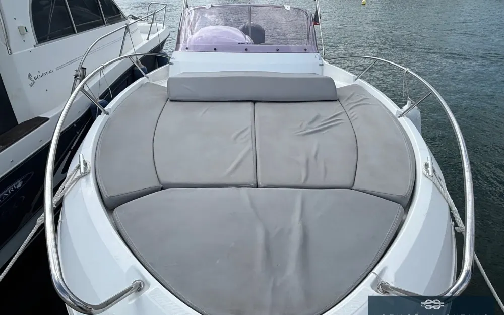 slider 3 Beneteau Flyer 750 Sun Deck