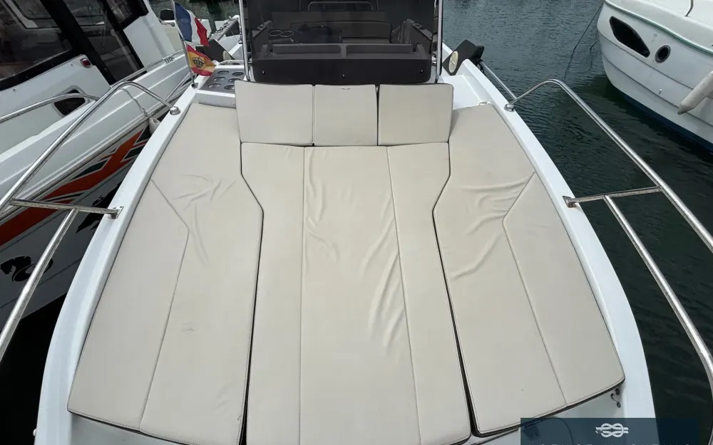 slider 2 Beneteau Flyer 7 SUNdeck