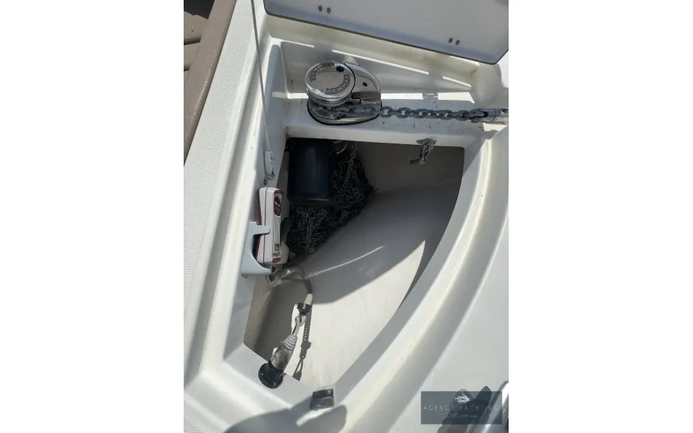 slider 22 Jeanneau Cap Camarat 8.5 CC