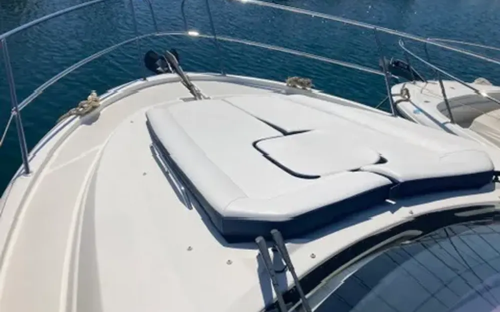 slider 23 Jeanneau Leader 9
