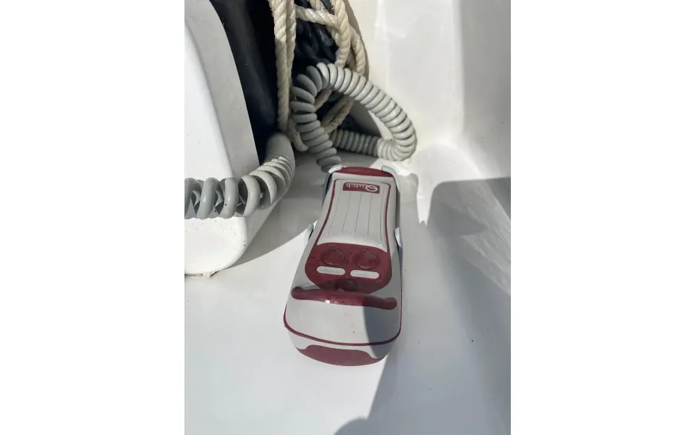 slider 17 Jeanneau  CAP CAMARAT 7.5 WA S2 