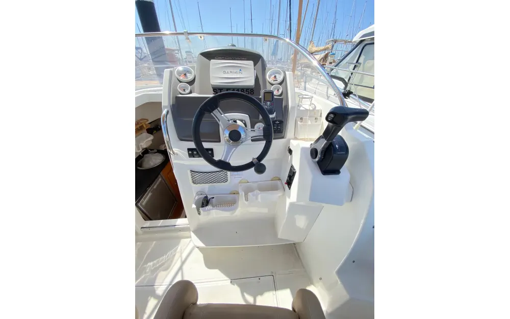 slider 11 Jeanneau  CAP CAMARAT 7.5 WA S2 