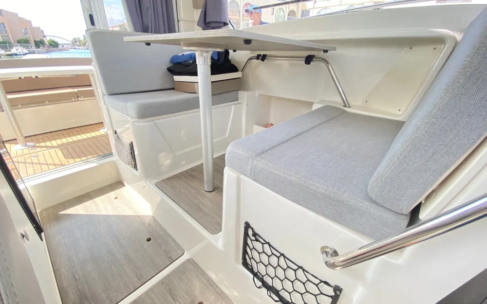 slider 14 Quicksilver Activ 755 Weekend