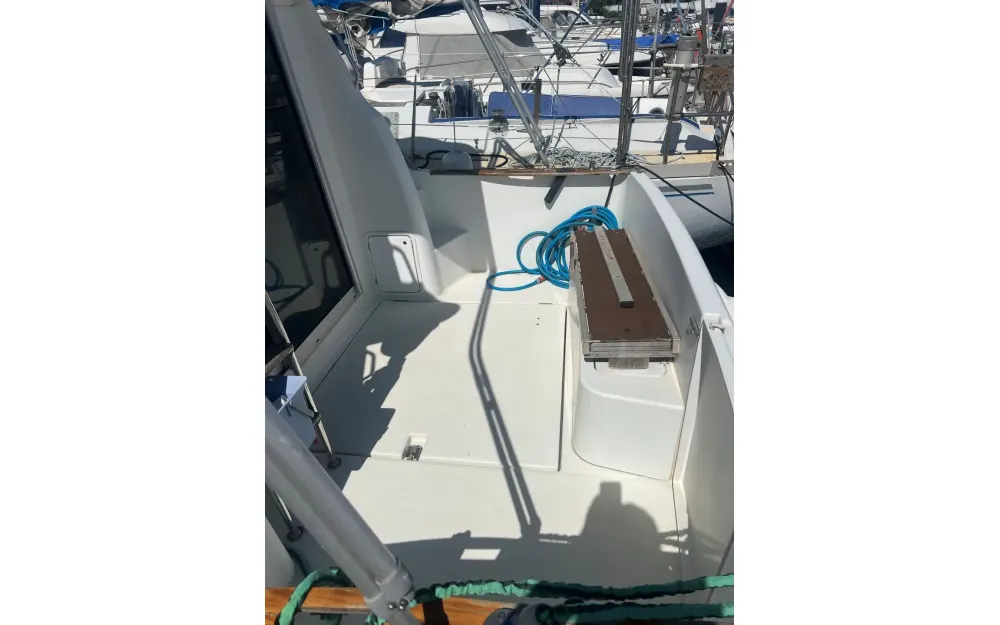 slider 1 Lagoon  46