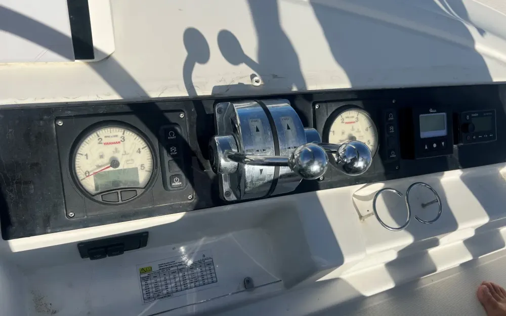 slider 29 Lagoon  46