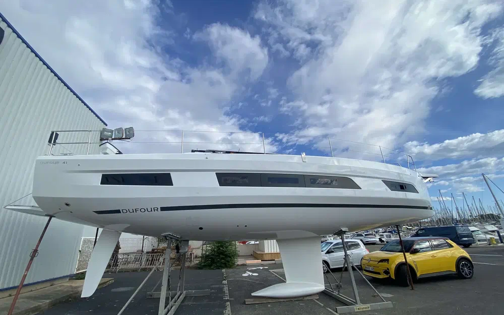slider 0 Dufour 41