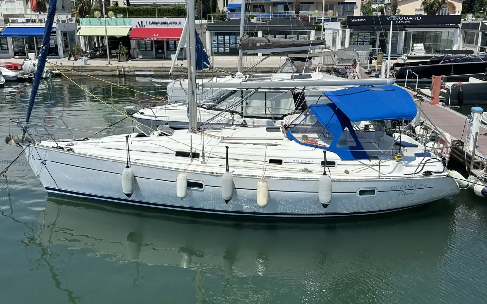 slider 2 Beneteau Oceanis 361 Clipper