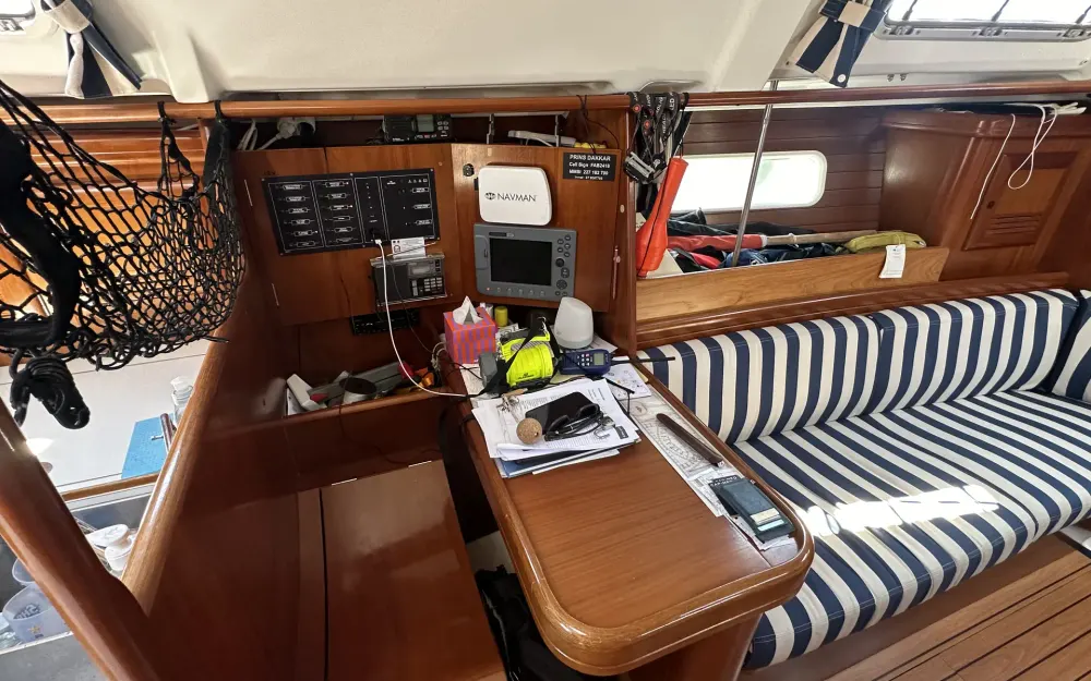 slider 35 Beneteau Oceanis 361 Clipper
