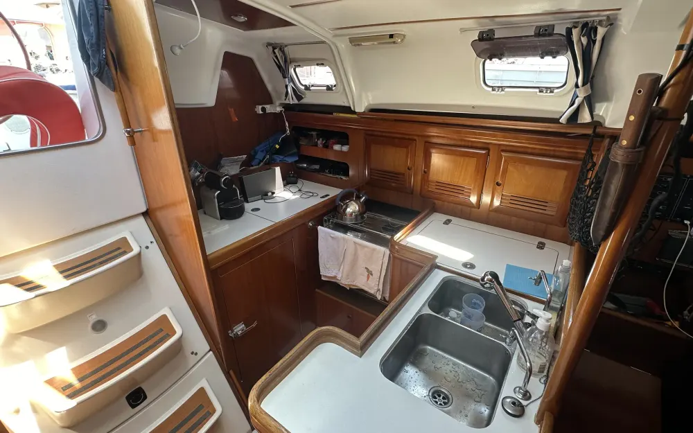 slider 37 Beneteau Oceanis 361 Clipper