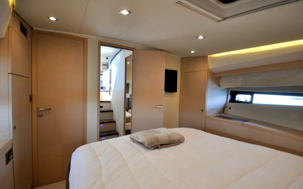 slider 19 Jeanneau Prestige 500 S
