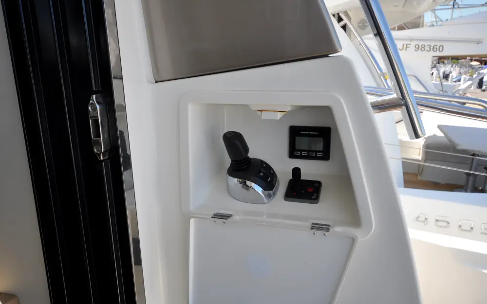 slider 8 Jeanneau Prestige 500 S