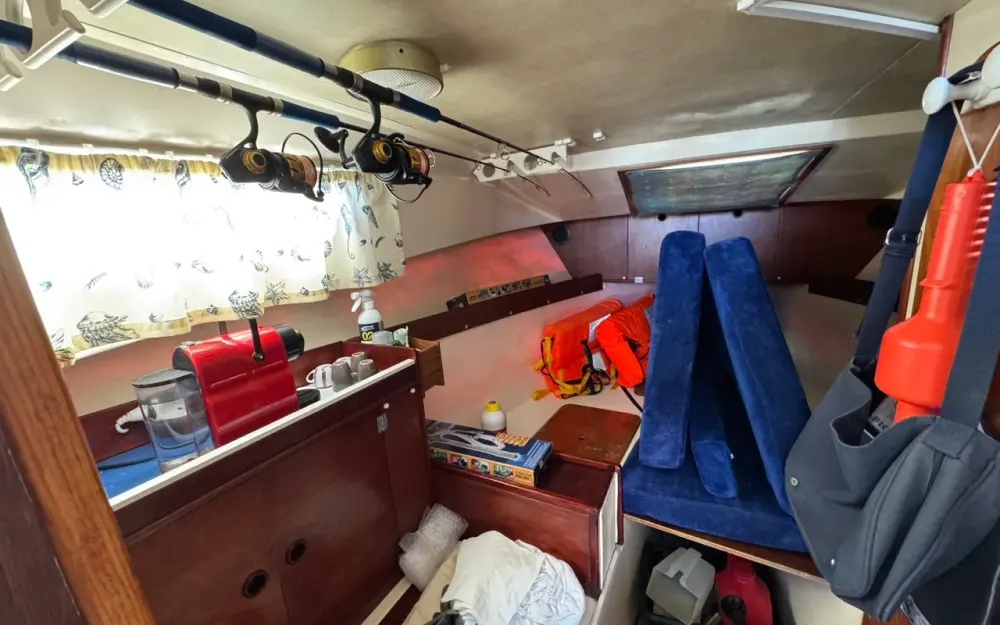 slider 6 Jeanneau Albatros 750
