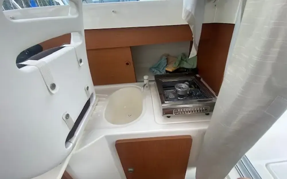 slider 13 Jeanneau Merry Fisher 645