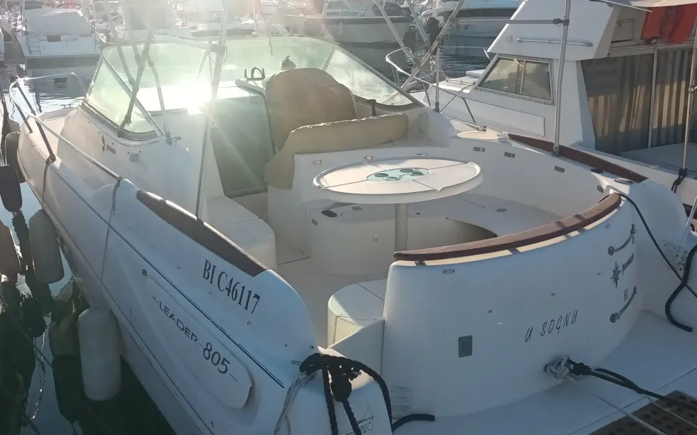 slider 5 Jeanneau Leader 805