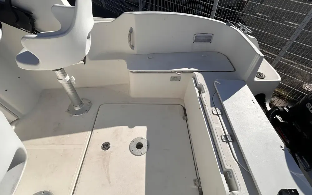 slider 5 Beneteau Flyer 550 Cabine