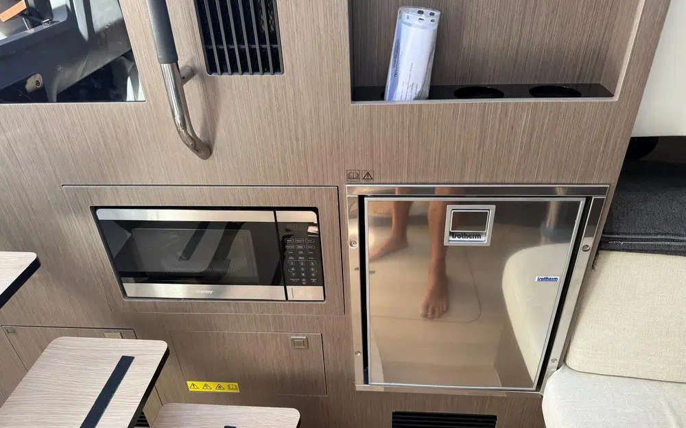 slider 11 Beneteau Gran Turismo 35