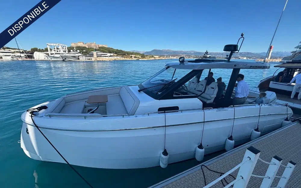 slider 0 Beneteau Gran Turismo 35