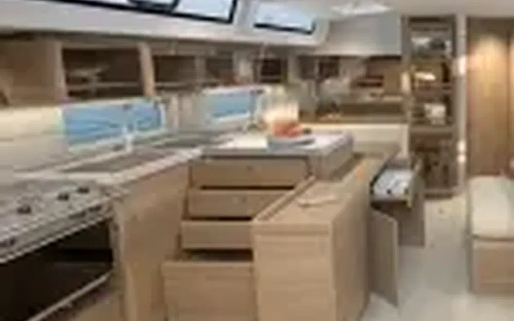 slider 10 Beneteau Oceanis 52