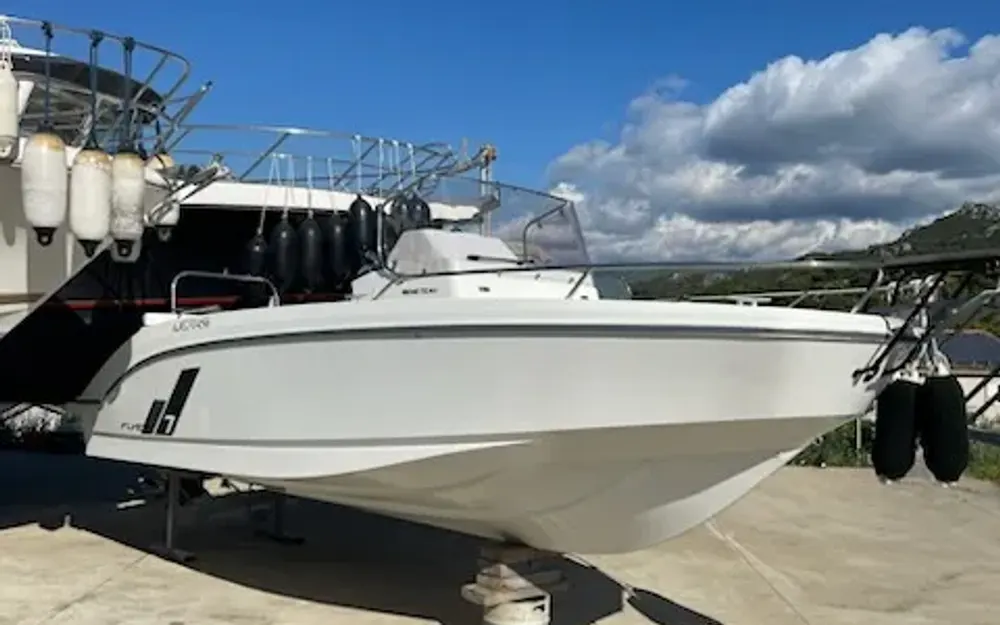 slider 1 Beneteau Flyer 7 SPACEdeck
