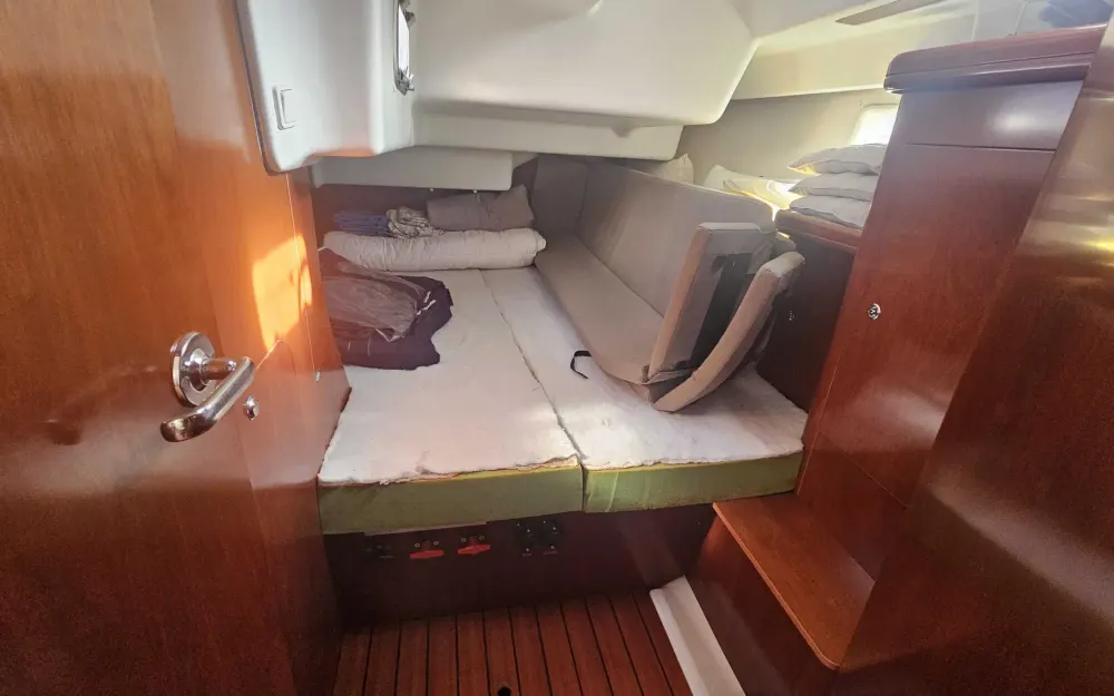 slider 18 Beneteau Oceanis 473 Clipper