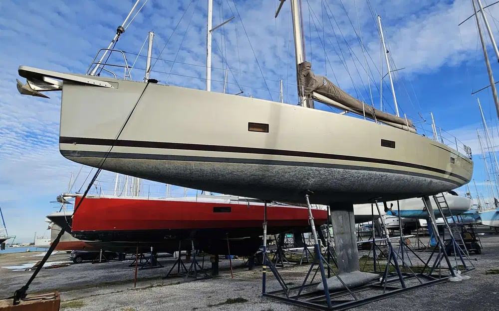 Sly Yachts54