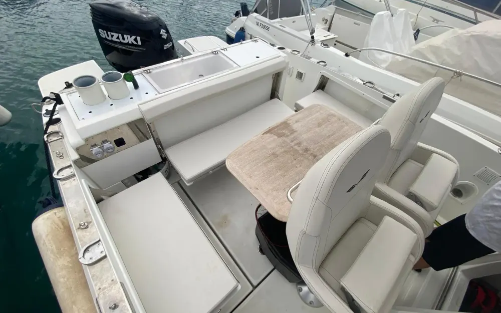 slider 10 Beneteau Flyer 8 SPACEdeck