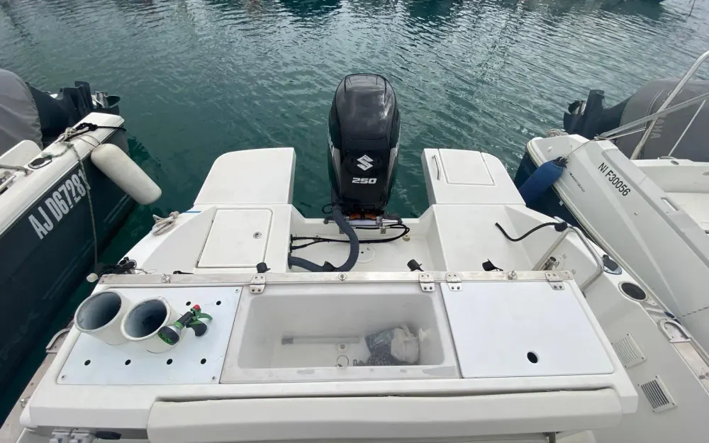 slider 12 Beneteau Flyer 8 SPACEdeck