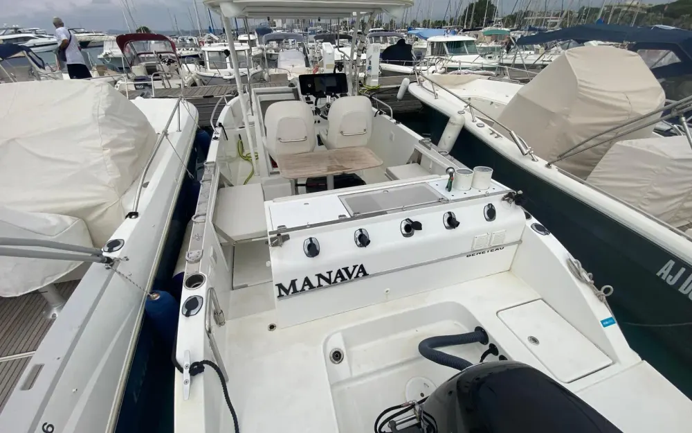 slider 13 Beneteau Flyer 8 SPACEdeck