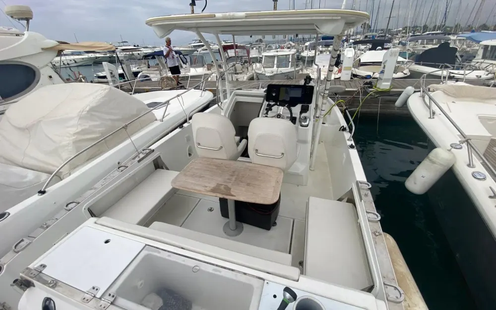 slider 15 Beneteau Flyer 8 SPACEdeck