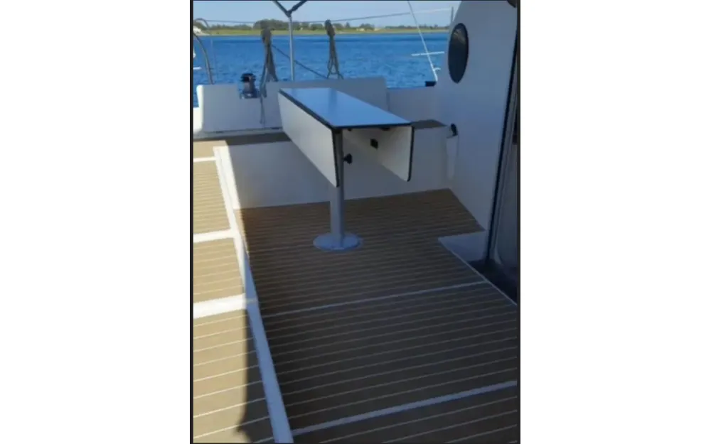 slider 6 Fountaine Pajot Antigua 37