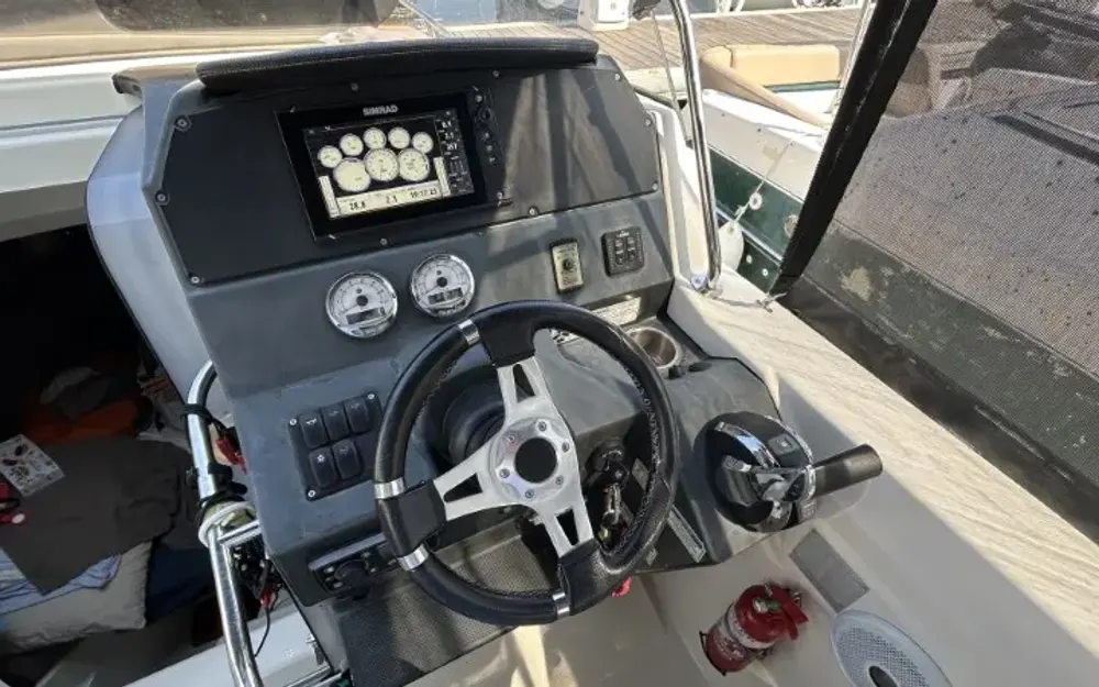 slider 18 Quicksilver  805 Open