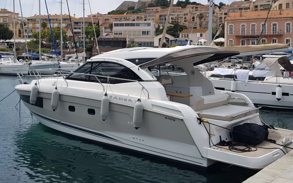 slider 1 Jeanneau Leader 36 Sportop