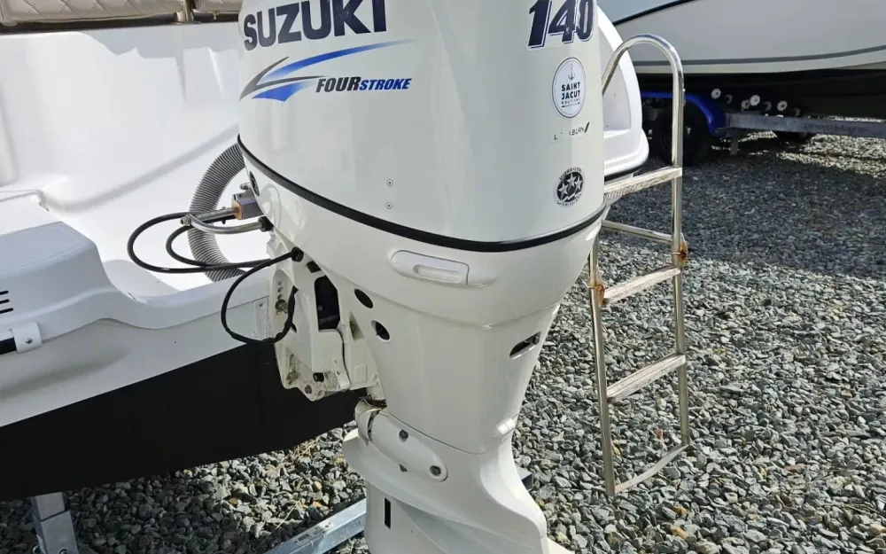 slider 2 Selection Boats Aston 21