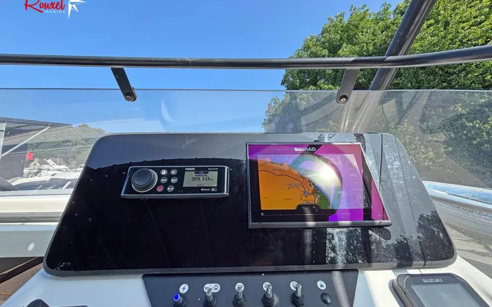 slider 7 Beneteau Flyer 8 SUNdeck