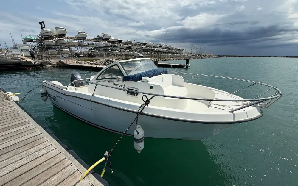 slider 0 Beneteau Ombrine 550 WA