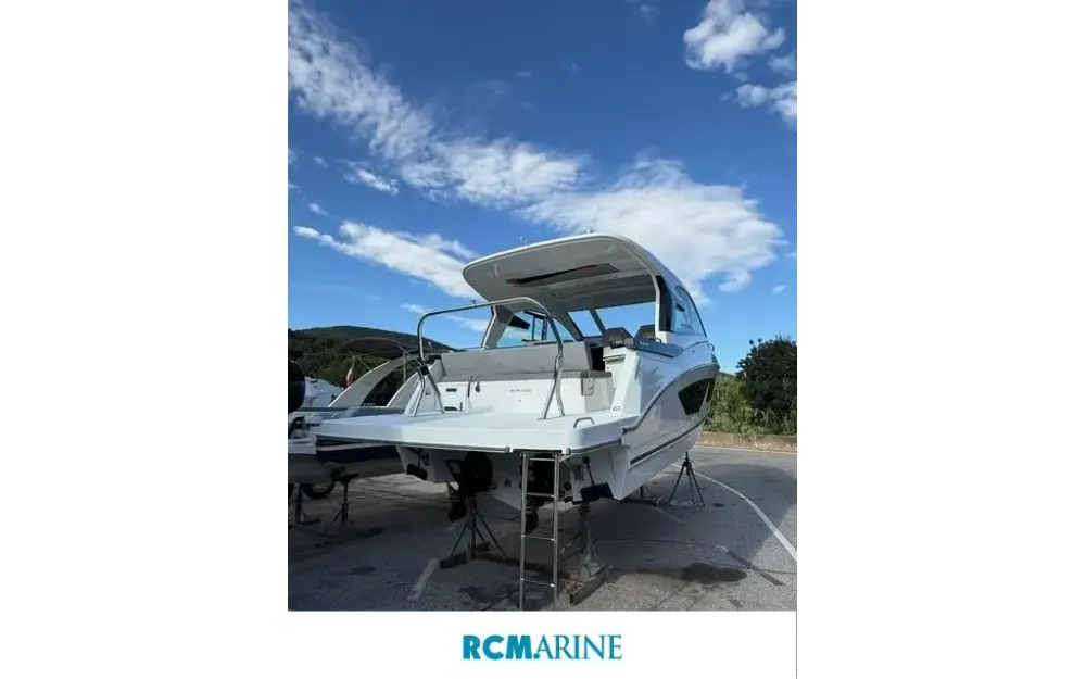 slider 14 Beneteau Gran Turismo 32