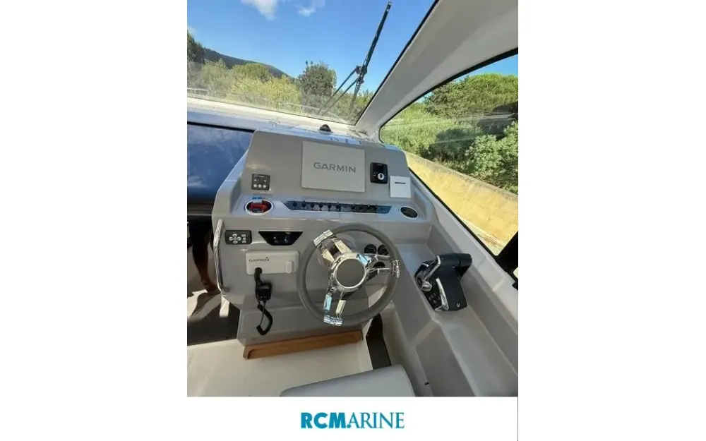 slider 1 Beneteau Gran Turismo 32