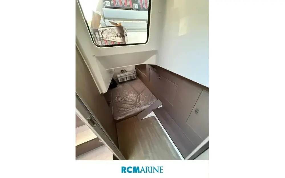 slider 2 Beneteau Gran Turismo 32