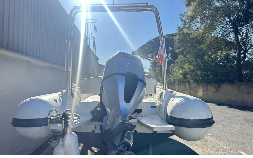 slider 8 BWA Sport 22 GT