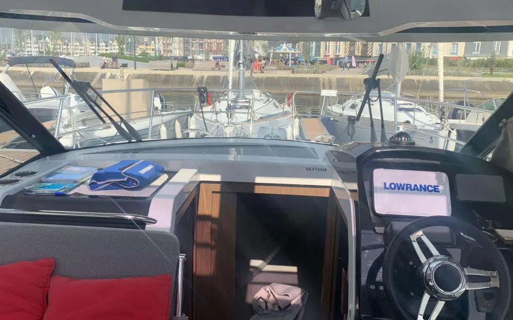 slider 22 Jeanneau Merry Fisher 895