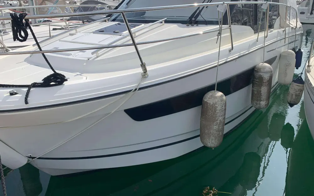 slider 42 Jeanneau Merry Fisher 895