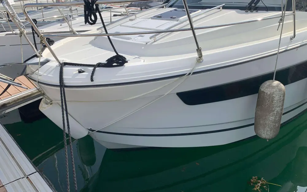 slider 43 Jeanneau Merry Fisher 895